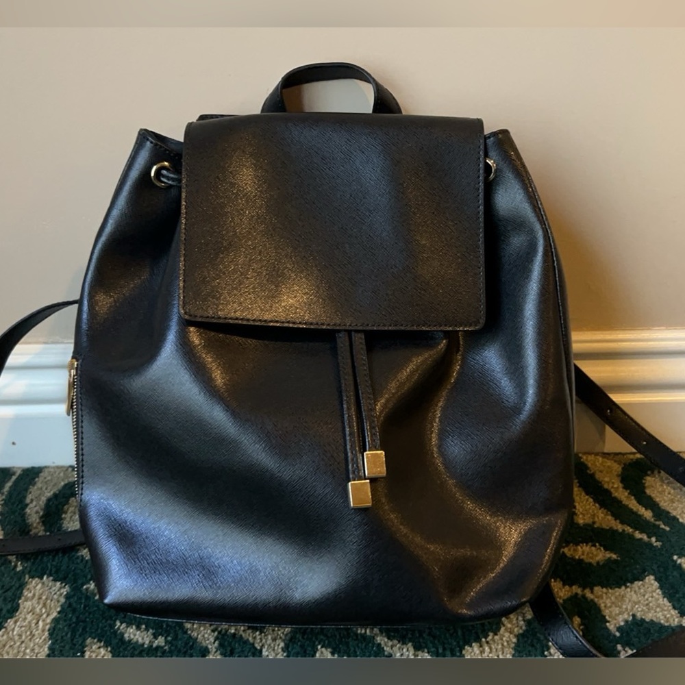 Barneys New York Elegant Black Leather Backpack